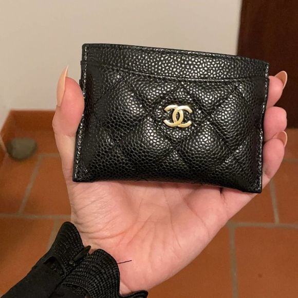 CHANEL GOLD Classic Black Caviar Leather Card Holder - Picture 10 of 15